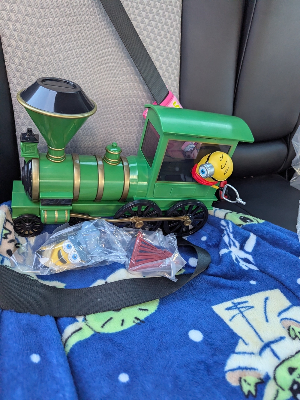 minions and monsters popcorn bucket train